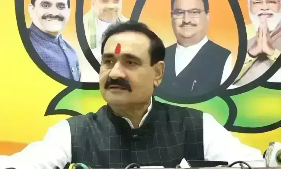 राहुल गांधी की सुरक्षा को लेकर नरोत्तम मिश्रा का बड़ा बयान, कमलनाथ पर साधा निशाना राहुल गांधी की सुरक्षा को लेकर नरोत्तम मिश्रा का बड़ा बयान, कमलनाथ पर साधा निशाना