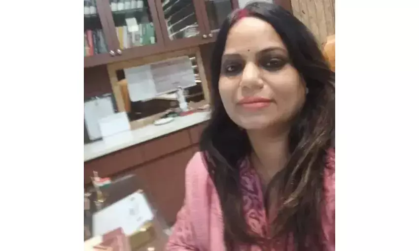 भव्य होती शादियां, जर्जर होते रिश्ते