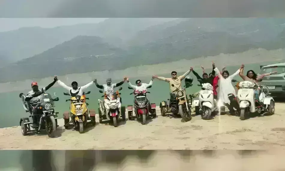 दिल्ली-काठमांडू यात्रा पर रवाना होगा पैरा एथलीट्स का ग्रुप, रेट्रोफिटेड स्कूटी से करेंगे राइड