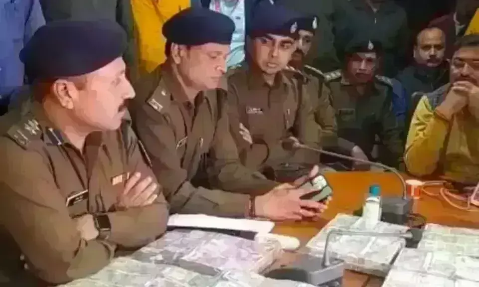 ग्वालियर क्राइम ब्रांच को मिली बड़ी सफलता, 4 घंटे में किया 1.20 करोड़ की लूट का खुलासा