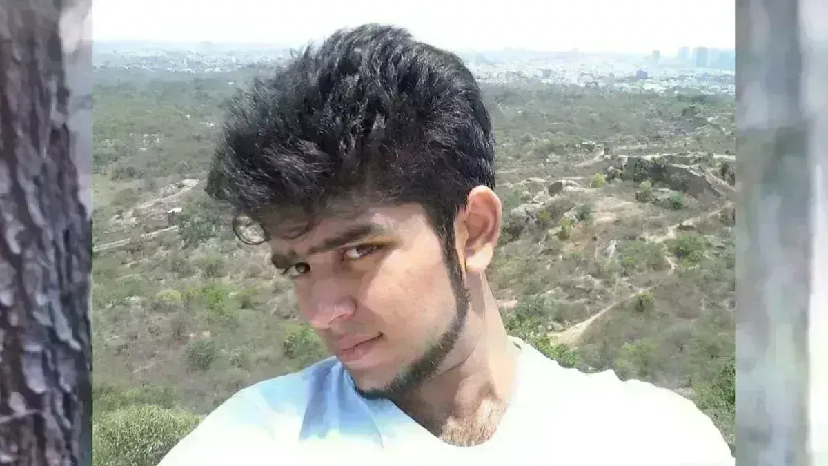 श्रद्धा का हत्यारा आफताब गया जेल, कोर्ट ने 14 दिनों की न्यायिक हिरासत में भेजा श्रद्धा का हत्यारा आफताब गया जेल, कोर्ट ने 14 दिनों की न्यायिक हिरासत में भेजा