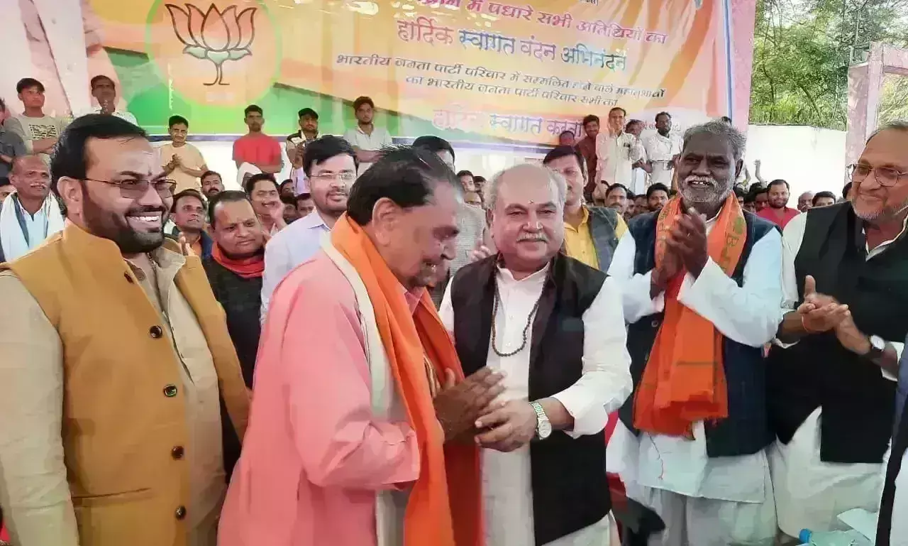 भारत जोड़ो यात्रा के बीच कांग्रेस को एक और झटका, भाजपा में शामिल हुए पूर्व विधायक बाबूलाल भारत जोड़ो यात्रा के बीच कांग्रेस को एक और झटका, भाजपा में शामिल हुए पूर्व विधायक बाबूलाल