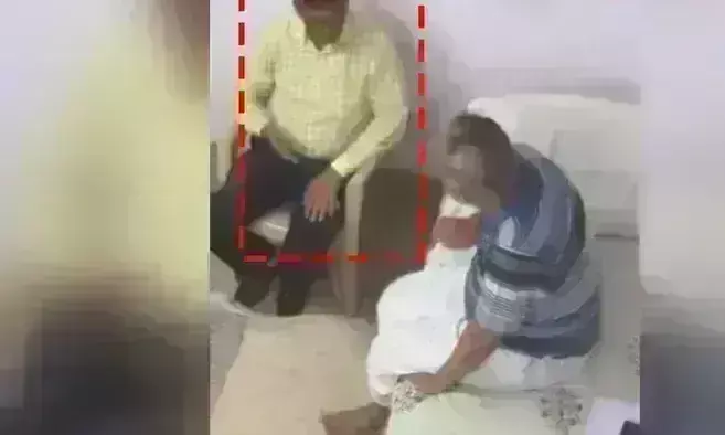 केजरीवाल के मंत्री का जेल से एक और वीडियो आया सामने, जेलर के साथ मीटिंग करते आए नजर