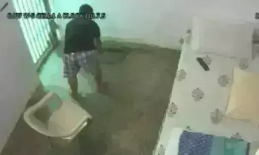 केजरीवाल के मंत्री सत्येंद्र जैन का चौथा वीडियो वायरल, जेल में सेवा कराते आए नजर