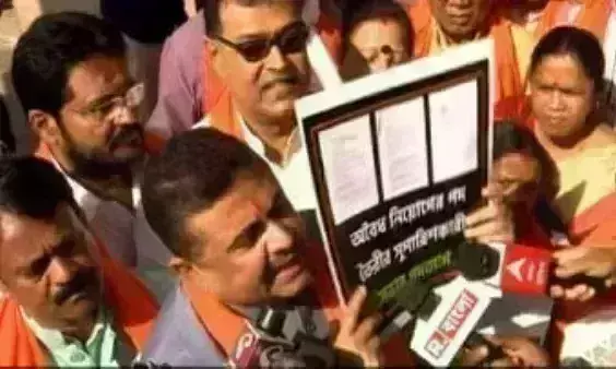 बंगाल विधानसभा में मचा हंगामा, भाजपा ने तृणमूल सरकार के मंत्रियों की गिरफ्तारी की मांग की