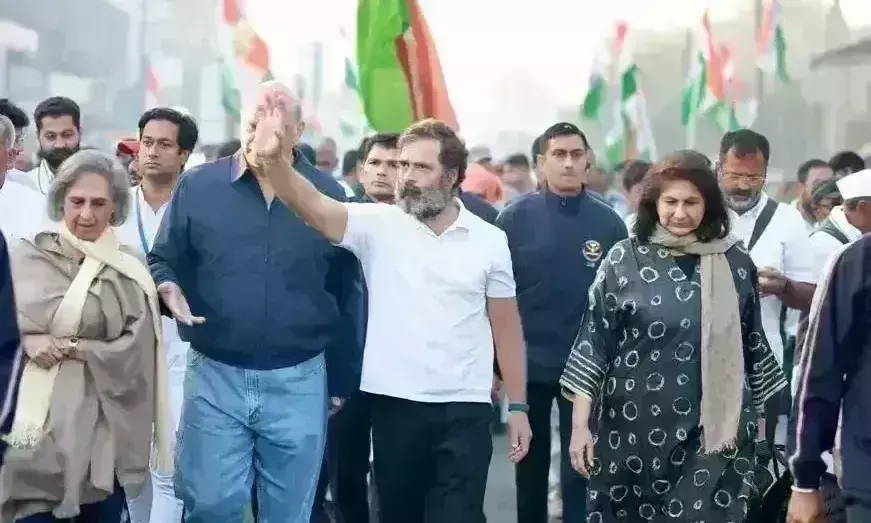 राहुल गांधी ने राजस्थान के घमासान पर दिया बयान, गहलोत-पायलट को लेकर कही ये...बात राहुल गांधी ने राजस्थान के घमासान पर दिया बयान, गहलोत-पायलट को लेकर कही ये...बात