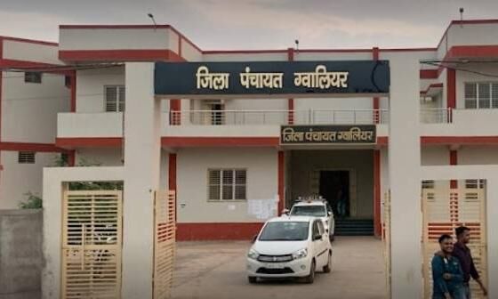 हंगामेदार रही कि जिला पंचायत साधारण सभा की बैठक