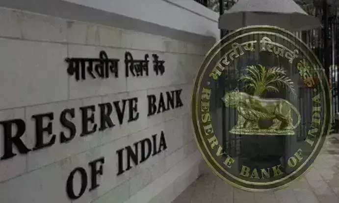 रिजर्व बैंक की मौद्रिक नीति समिति की बैठक शुरू, 0.35 फीसदी बढ़ सकती है रेपो रेट रिजर्व बैंक की मौद्रिक नीति समिति की बैठक शुरू, 0.35 फीसदी बढ़ सकती है रेपो रेट