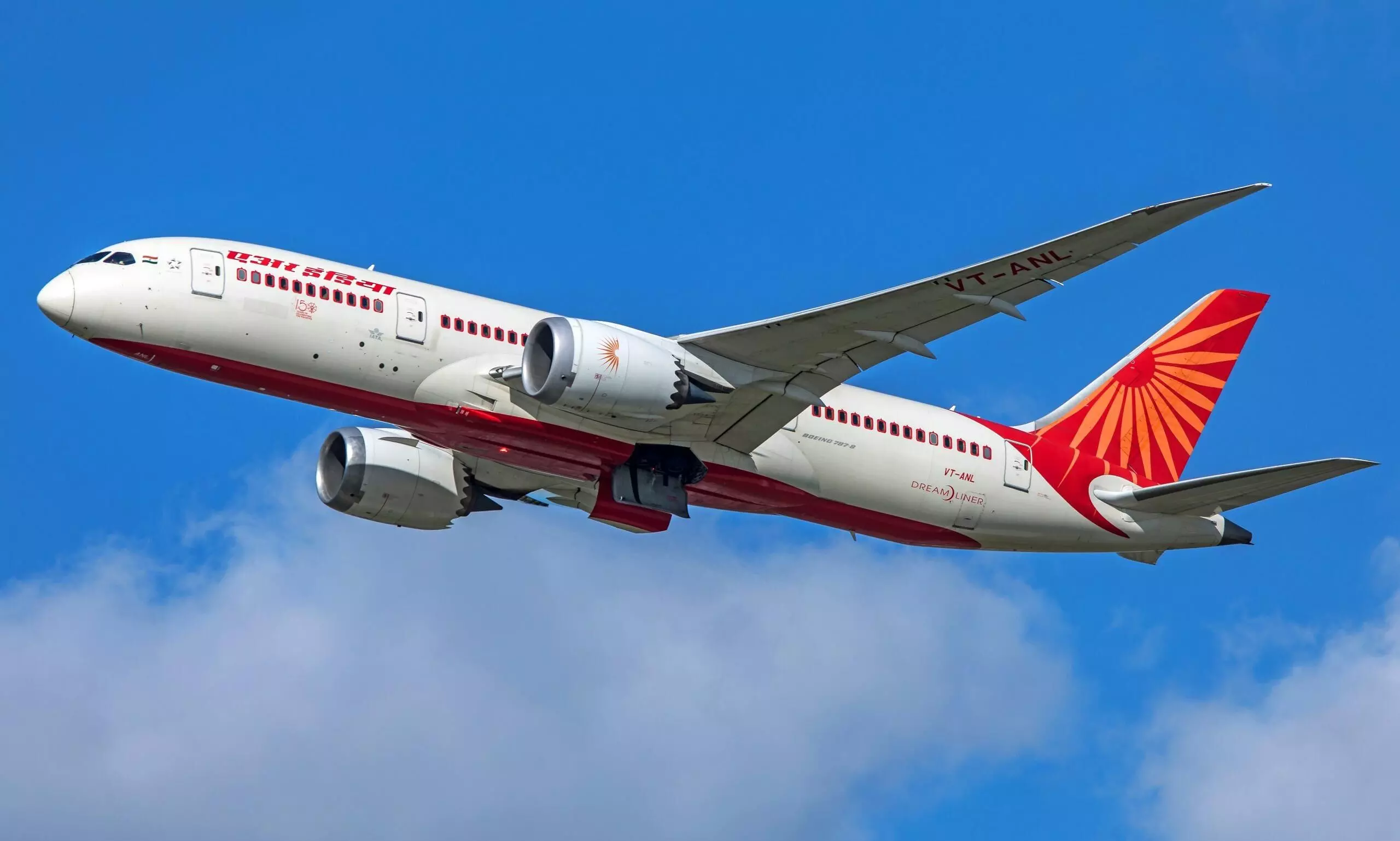मेकओवर के बाद टाटा करेगी एयर इंडिया के लिए शॉपिंग, 150 नए बोईंग 737 विमान खरीदने का ऐलान
