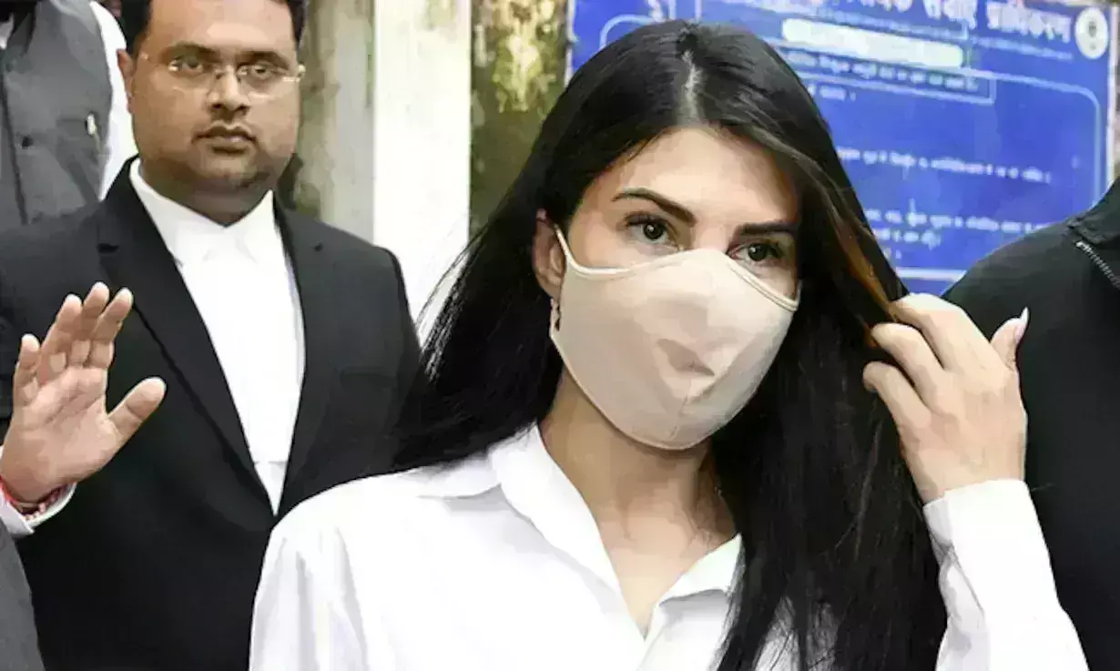 मनी लॉन्ड्रिंग केस में कोर्ट में पेश हुई जैकलीन, 52 लाख का घोड़े और पारसी बिल्ली पड़ी भारी