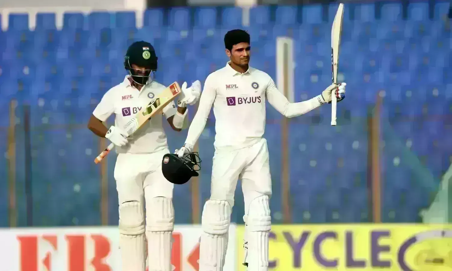भारत ने घोषित की दूसरी पारी, बांग्लादेश को दिया 513 रन का लक्ष्य, गिल-पुजारा ने जड़े शतक