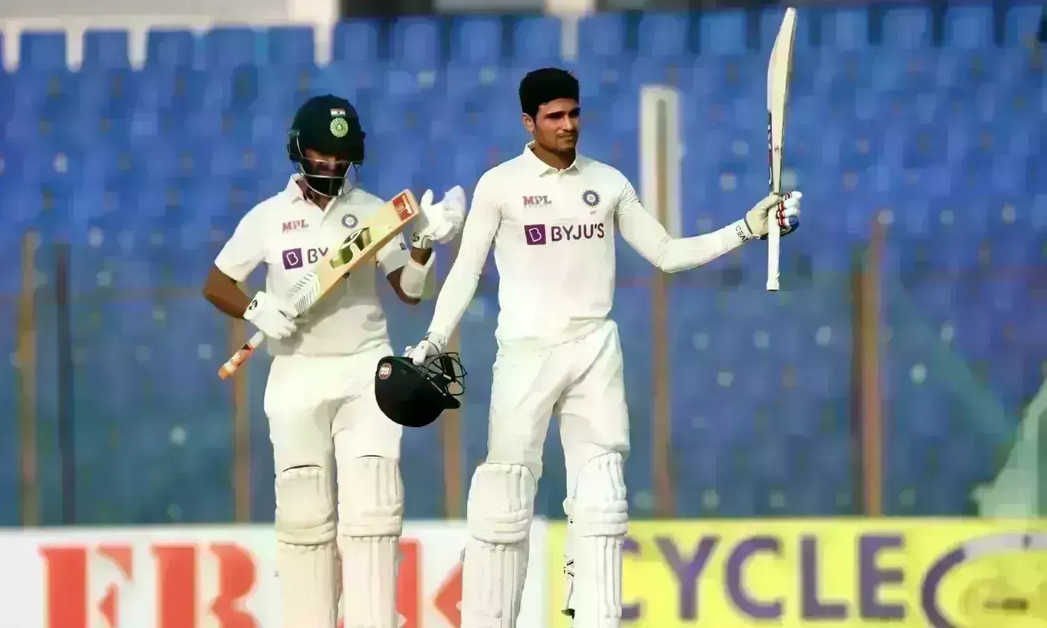 भारत ने घोषित की दूसरी पारी, बांग्लादेश को दिया 513 रन का लक्ष्य, गिल-पुजारा ने जड़े शतक