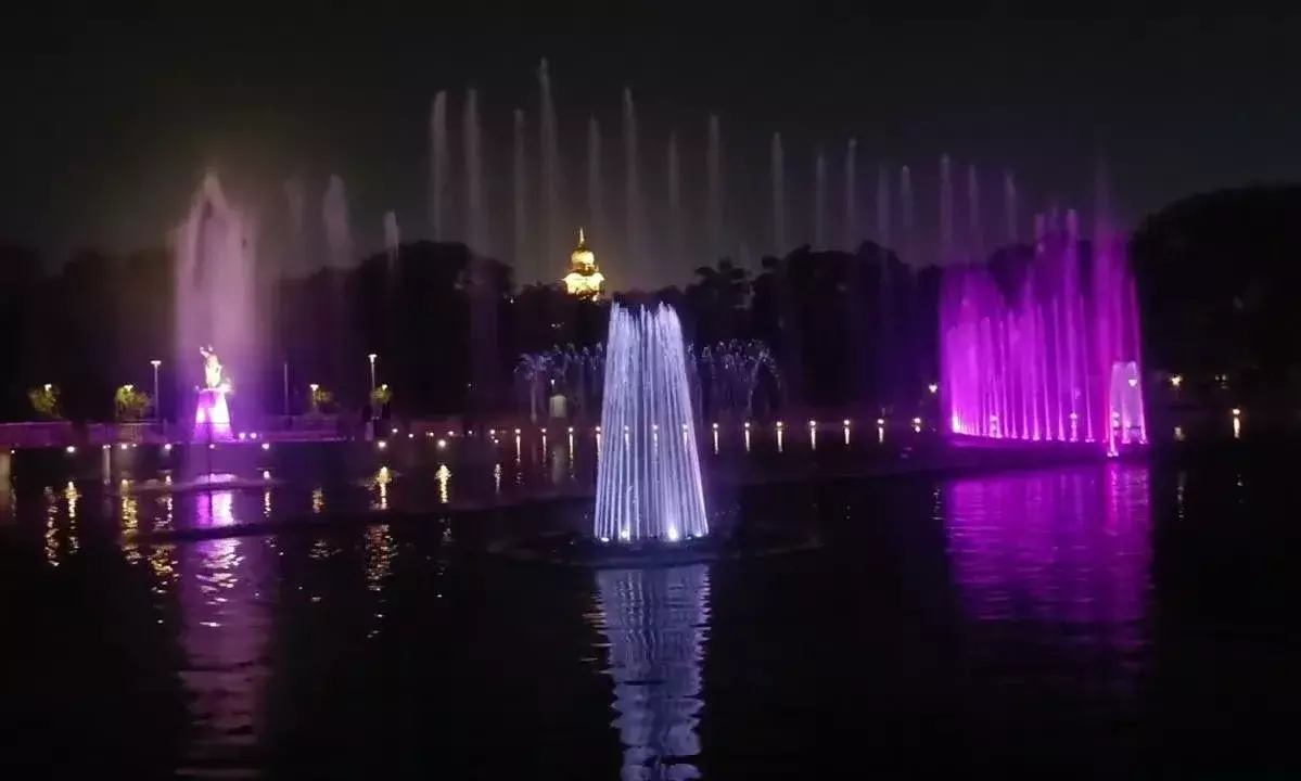 18 दिन बाद चालू हुआ म्यूजिकल फांउटेन, आज से सैलानी ले सकेंगे आनंद