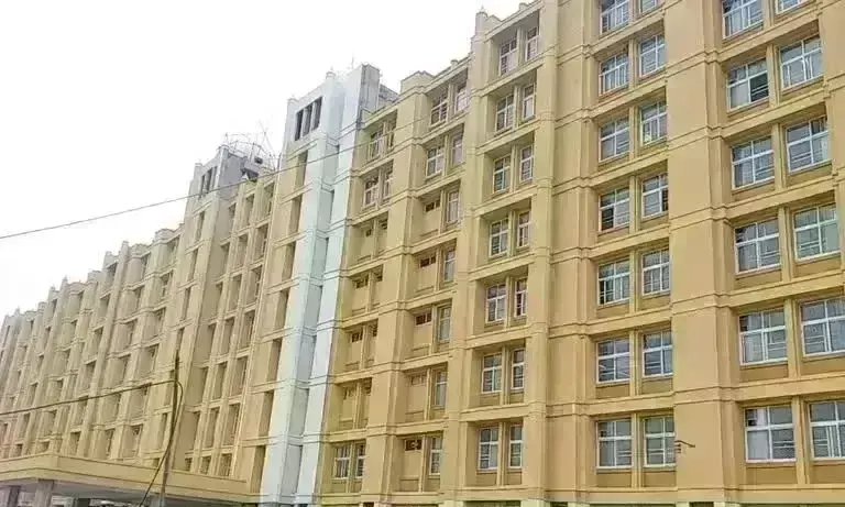 25 वर्षों का इंतजार हुआ खत्म, मरीजों को मिली एक हजार बिस्तर की सौगात 25 वर्षों का इंतजार हुआ खत्म, मरीजों को मिली एक हजार बिस्तर की सौगात