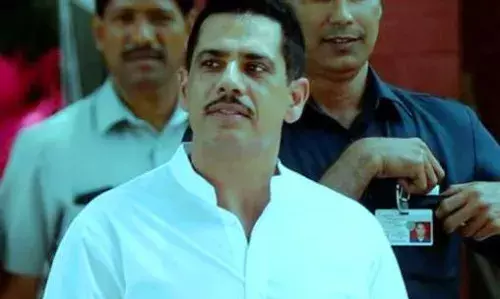 जमीन खरीद-फरोख्त मामले में रॉबर्ट वाड्रा की बढ़ी मुसीबत, हाईकोर्ट ने खारिज की याचिका