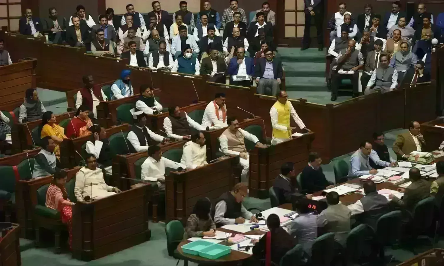 मप्र विधानसभा में अविश्वास प्रस्ताव खारिज, मुख्यमंत्री ने कांग्रेस को सुनाई खरी-खरी मप्र विधानसभा में अविश्वास प्रस्ताव खारिज, मुख्यमंत्री ने कांग्रेस को सुनाई खरी-खरी