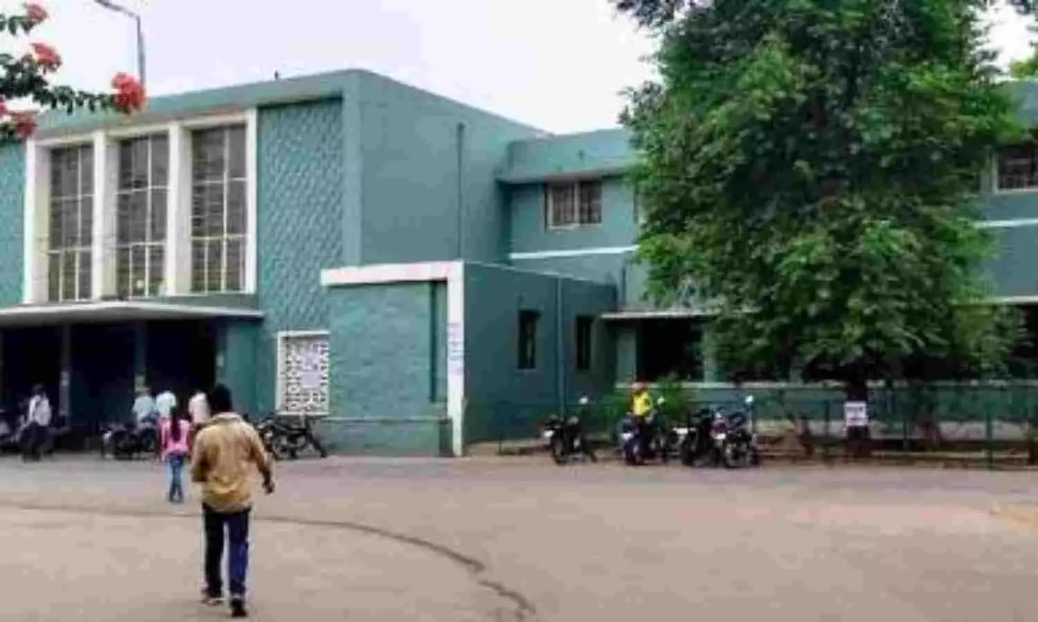 शाम चार बजे तक करा सकेंगे कोरोना की जांच, अस्पतालों में पलंग आरक्षित