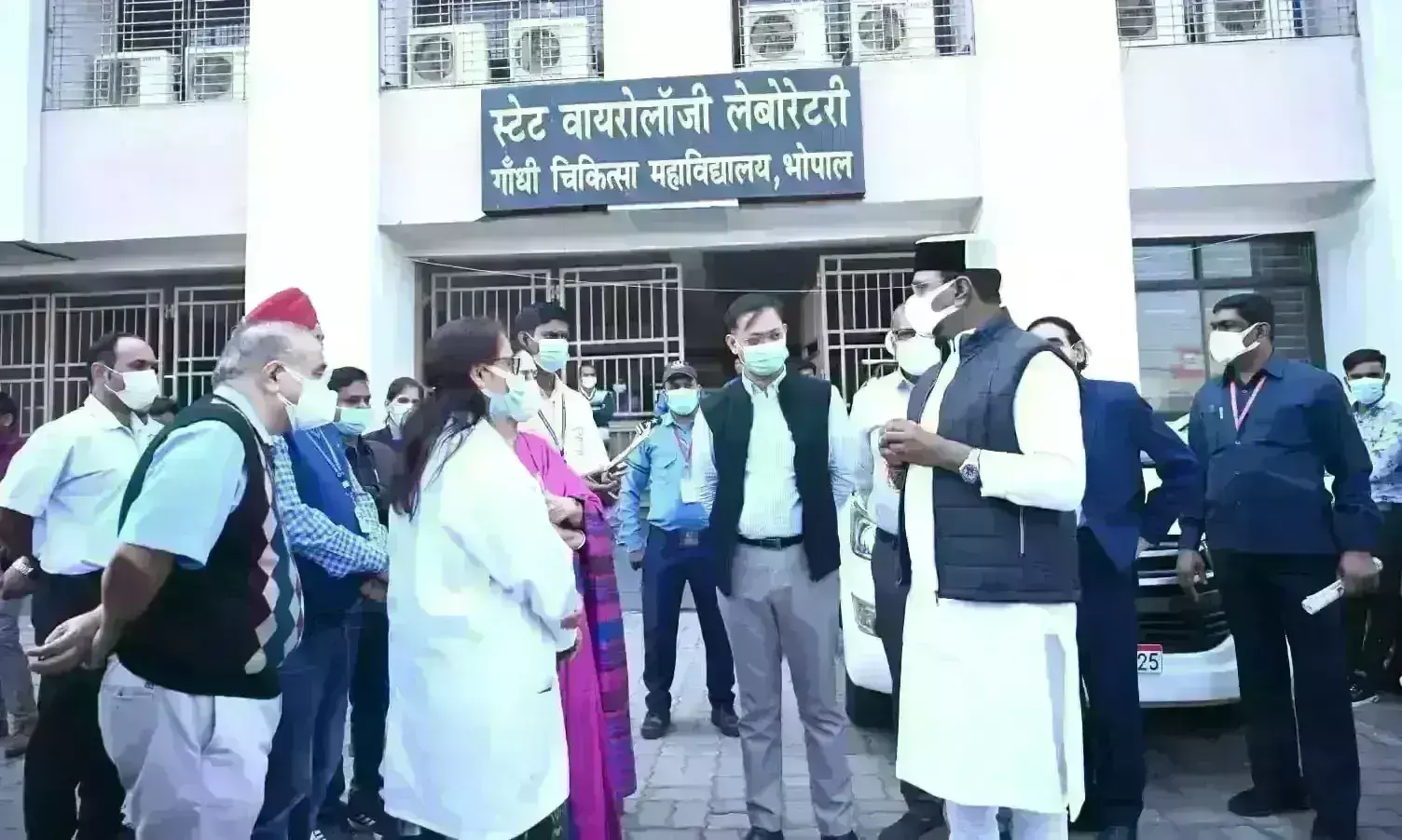 कोरोना के नए वेरिएंट को लेकर मप्र सरकार अलर्ट, सभी सैंपलों की होगी जीनोम सिक्वेंसिंग