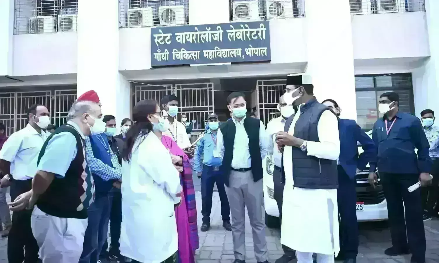 कोरोना के नए वेरिएंट को लेकर मप्र सरकार अलर्ट, सभी सैंपलों की होगी जीनोम सिक्वेंसिंग