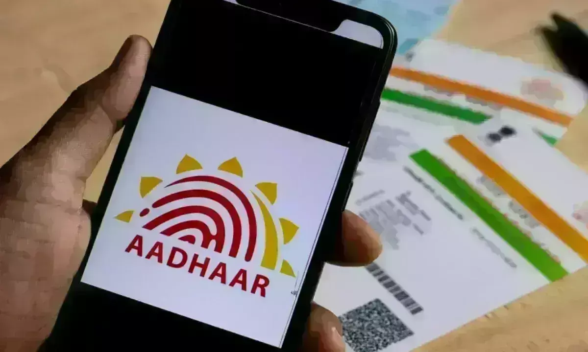 UIDAI का निर्देश, 10 साल पहले जारी आधार कार्ड अपडेट कराएं UIDAI का निर्देश, 10 साल पहले जारी आधार कार्ड अपडेट कराएं