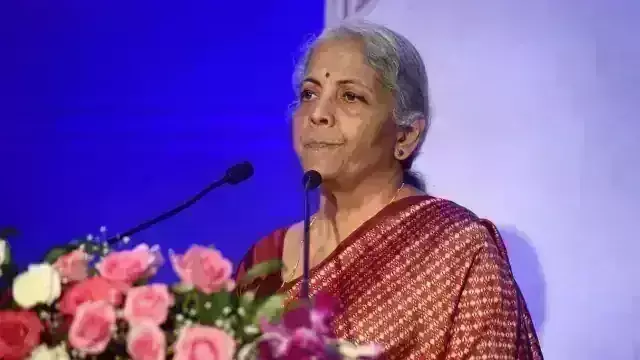 वित्तमंत्री निर्मला सीतारमण की बिगड़ी तबियत, एम्स में भर्ती वित्तमंत्री निर्मला सीतारमण की बिगड़ी तबियत, एम्स में भर्ती