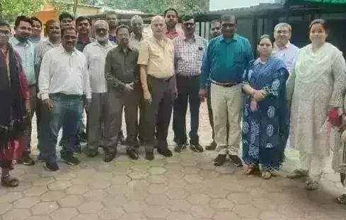 बिजली कर्मचारी 9 जनवरी से करेंगे अनिश्चितकालीन हड़ताल, सरकार से कर रहे ये...5 मांग बिजली कर्मचारी 9 जनवरी से करेंगे अनिश्चितकालीन हड़ताल, सरकार से कर रहे ये...5 मांग