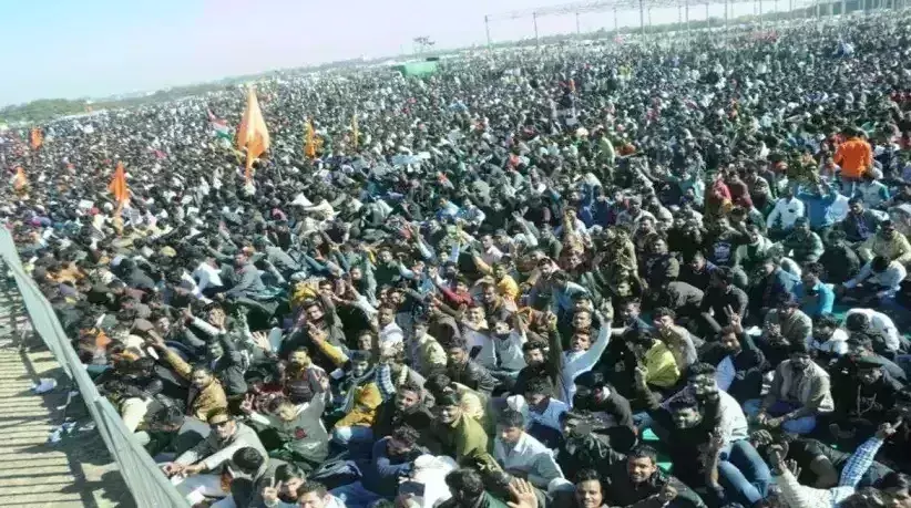 करणी सेना ने भोपाल में किया शक्ति प्रदर्शन,  आर्थिक आधार पर आरक्षण की रखी मांग