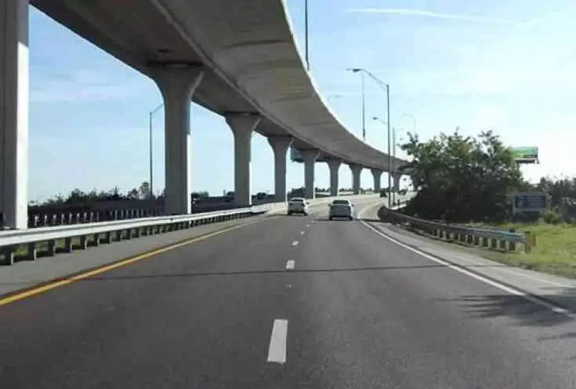 एलिवेटेड रोड परियोजना : फूलबाग से एबीरोड तक चढऩे के लिए 10 और उतरने के लिए बनेंगे 7 रैंप