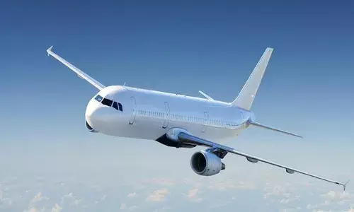 हवा में मंडराकर दिल्ली रवाना हुई बेंगलुरू की फ्लाइट, कोहरे के कारण ग्वालियर में नहीं हो सकी लैंडिंग