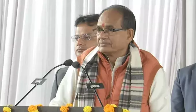 मुख्यमंत्री शिवराज का ऐलान, जिला पंचायत अध्यक्षों को मिलेगा राज्यमंत्री का दर्जा, 1 लाख का होगा मानदेय मुख्यमंत्री शिवराज का ऐलान, जिला पंचायत अध्यक्षों को मिलेगा राज्यमंत्री का दर्जा, 1 लाख का होगा मानदेय