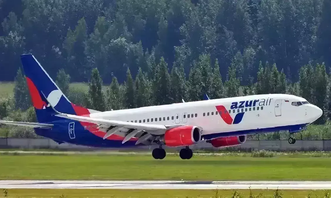 रूस से भारत आ रही फ्लाइट में बम की खबर, उज्बेकिस्तान में आपातकालीन लैंडिंग