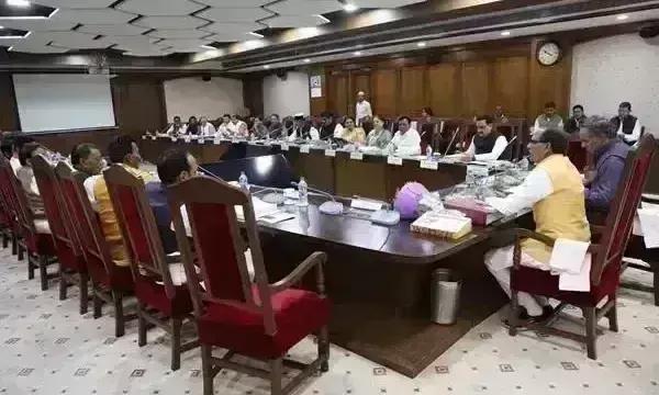 कैबिनेट निर्णय : सागर मेडिकल कॉलेज में बढ़ेंगी 85 सीट, सड़क निर्माण के लिए 594 करोड़ स्वीकृत कैबिनेट निर्णय : सागर मेडिकल कॉलेज में बढ़ेंगी 85 सीट, सड़क निर्माण के लिए 594 करोड़ स्वीकृत