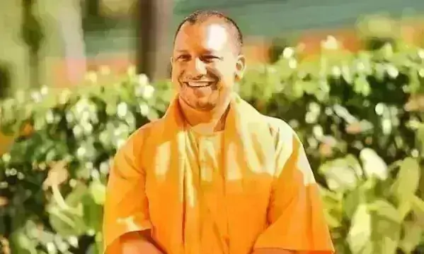 यूके में गूंज रही यूपी के बेहतर लॉ एंड ऑर्डर की धमक, कंपनियां काम करने को उत्सुक यूके में गूंज रही यूपी के बेहतर लॉ एंड ऑर्डर की धमक, कंपनियां काम करने को उत्सुक