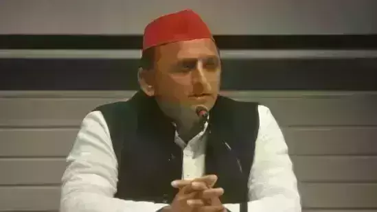 रामचरित मानस विवाद पर अखिलेश ने कहा - मैं विधानसभा में सरकार से पूछूंगा शूद्र कौन