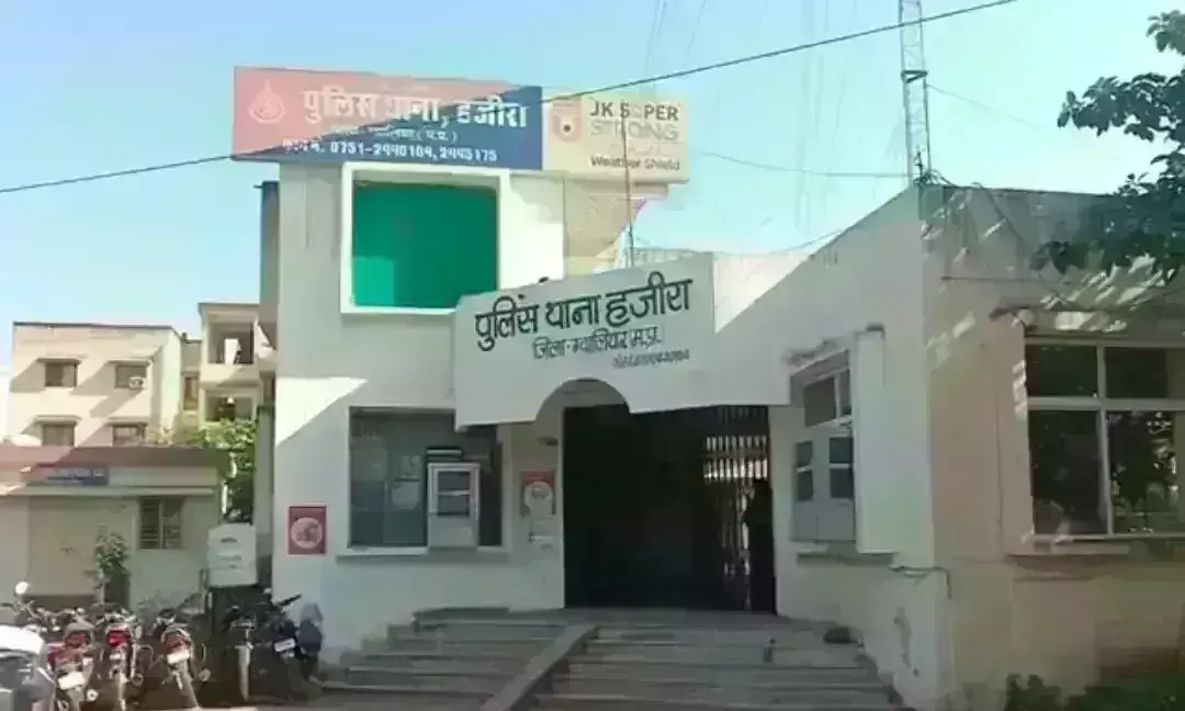 दबंगों ने किया बुजुर्ग के मकान पर कब्जा, जनसुनवाई में एसपी को सुनाई फरियाद