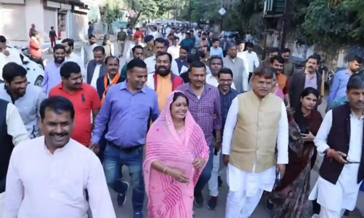 शिक्षा नगर में 14 करोड़ की लागत से बनेगा स्मार्ट स्कूल: तोमर शिक्षा नगर में 14 करोड़ की लागत से बनेगा स्मार्ट स्कूल: तोमर