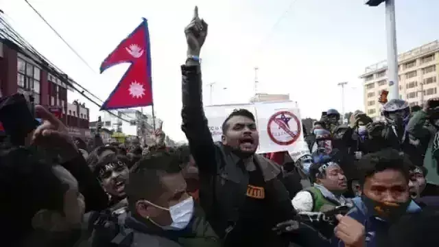 नेपाल फिर बनेगा हिंदू राष्ट्र, सांसद कोइराला ने जनमत संग्रह कराने की उठाई मांग