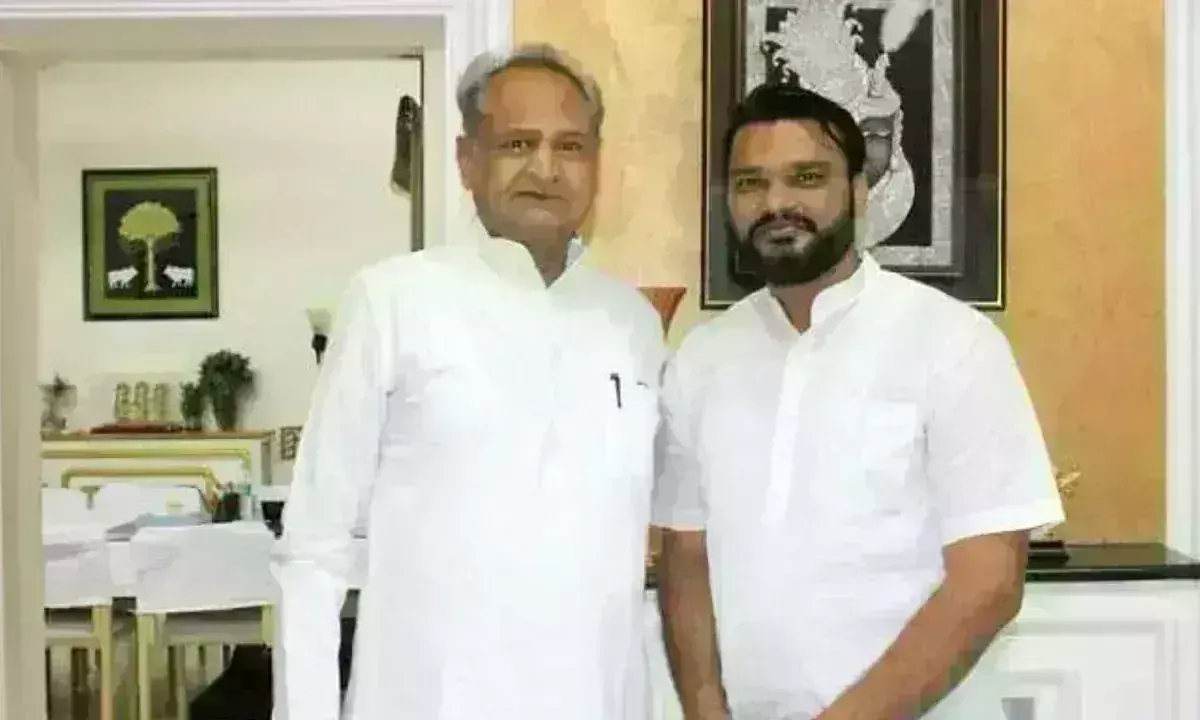 फोन टेपिंग केस में मुख्यमंत्री गहलोत के ओएसडी से अपराध शाखा ने की पूछताछ, ये..है आरोप फोन टेपिंग केस में मुख्यमंत्री गहलोत के ओएसडी से अपराध शाखा ने की पूछताछ, ये..है आरोप