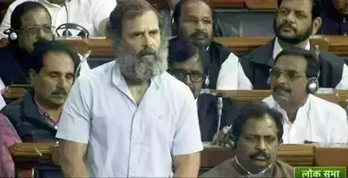 संसद में हंगामा राहुल गांधी को पड़ेगा भारी, नहीं मांगी माफी तो जा सकती है सदस्यता