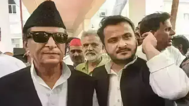 आजम खान के बेटे अब्दुल्ला की गई विधायकी, जानिए किस मामले में हुई कार्रवाई आजम खान के बेटे अब्दुल्ला की गई विधायकी, जानिए किस मामले में हुई कार्रवाई