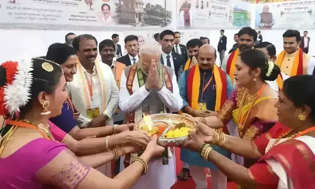 केंद्रीय बजट में आदिवासियों, ग्रामीणों को अंतिम छोर तक सुविधाएं प्रदान करने पर ध्यान केंद्रित: प्रधानमंत्री मोदी