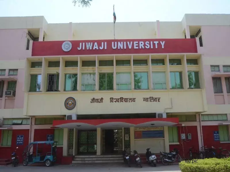 आय से अधिक दर्शाया खर्चा, 19 महाविद्यालयों पर लगाया अर्थदण्ड आय से अधिक दर्शाया खर्चा, 19 महाविद्यालयों पर लगाया अर्थदण्ड