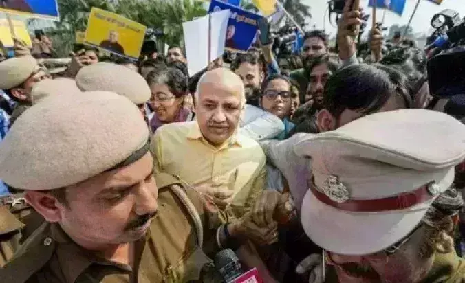 मनीष सिसोदिया ने जमानत के लिए खटखटाया कोर्ट का दरवाजा, कल होगी सुनवाई मनीष सिसोदिया ने जमानत के लिए खटखटाया कोर्ट का दरवाजा, कल होगी सुनवाई