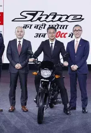 Honda ने लांच की सबसे सस्ती बाइक, कीमत और फीचर्स में Hero की गाड़ियों को देगी टक्कर