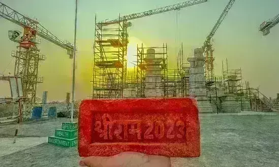 श्रीराम मंदिर का 70 फीसदी निर्माण पूरा, गर्भगृह की पहली तस्वीर आई सामने, दिखी भव्यता