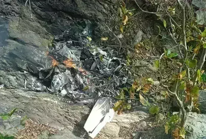 बालाघाट विमान हादसे में दोनों पायलटों के शव बरामद, टीम ने शुरू की जांच