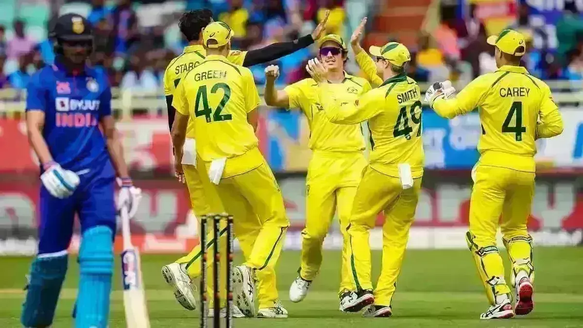 दूसरे वनडे में भारत की शर्मनाक हार, ऑस्ट्रेलिया ने 10 विकेट हराया