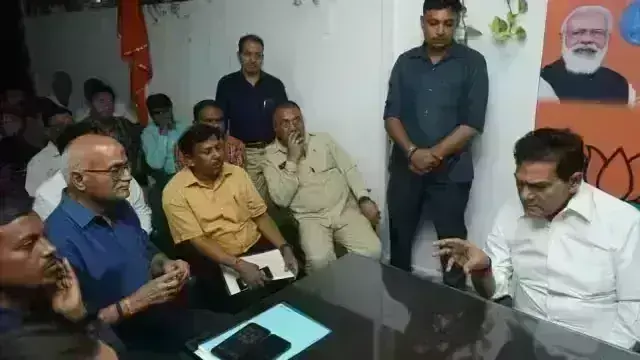 उप्र में बिजली कर्मचारियों ने खत्म की हड़ताल, ऊर्जा मंत्री से चर्चा कर बनी सहमति उप्र में बिजली कर्मचारियों ने खत्म की हड़ताल, ऊर्जा मंत्री से चर्चा कर बनी सहमति