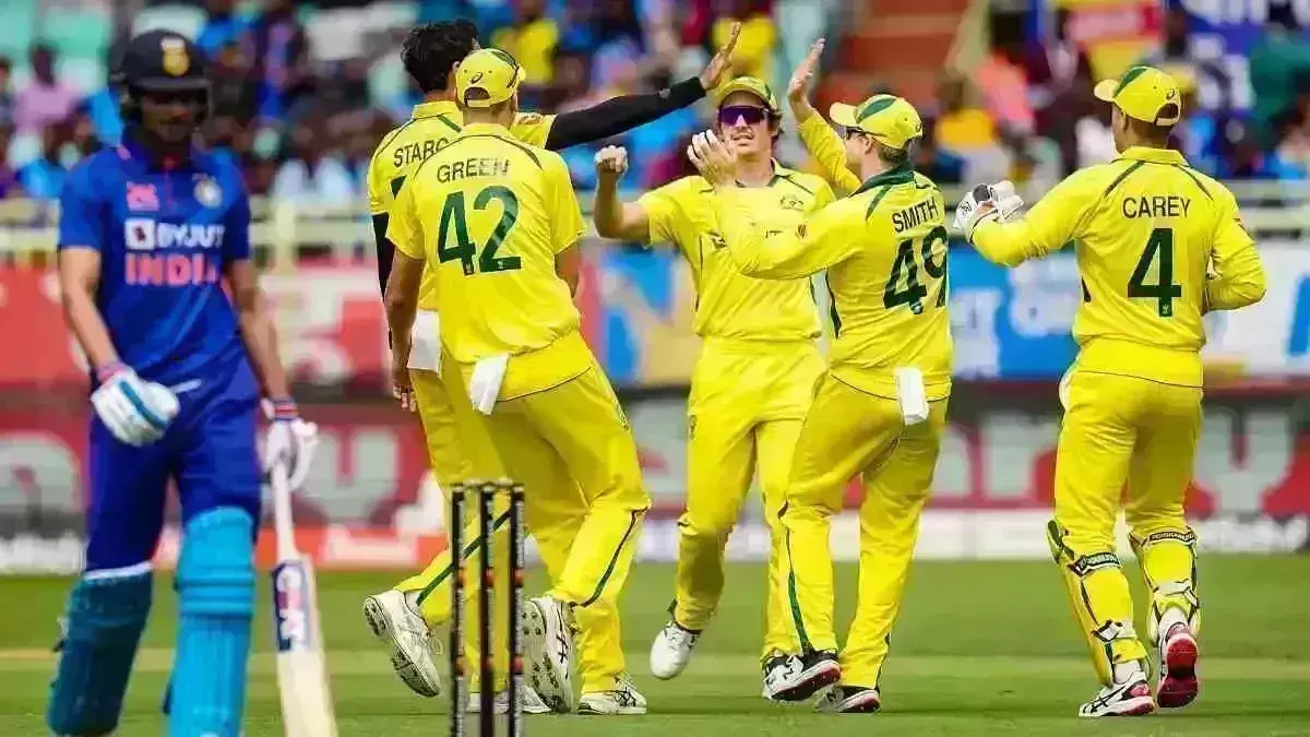 दूसरे वनडे में भारत की शर्मनाक हार, ऑस्ट्रेलिया ने 10 विकेट हराया