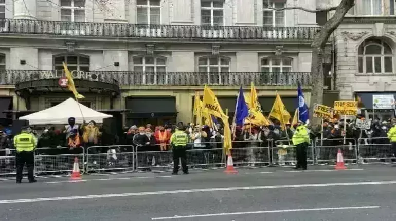 ब्रिटिश सरकार ने लंदन में भारतीय उच्चायोग की सुरक्षा बढ़ाई, कहा - हमले की होगी समीक्षा